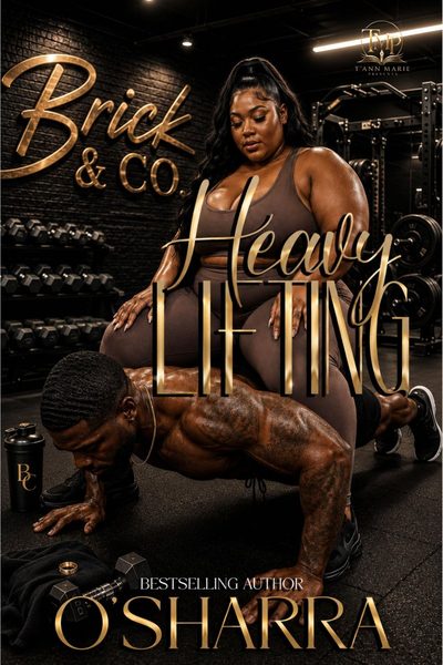 HEAVY LIFTING: A BBW ROMANCE STANDALONE